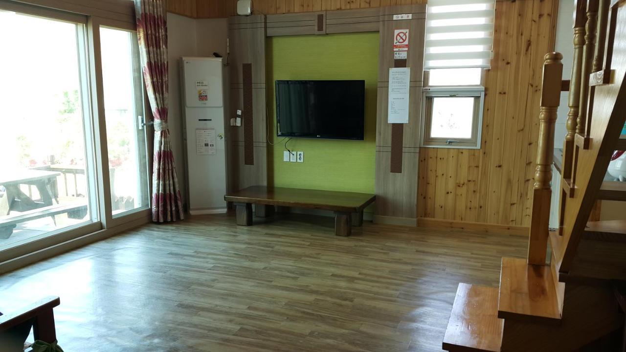 Sunmoon Pension Yeosu Zewnętrze zdjęcie